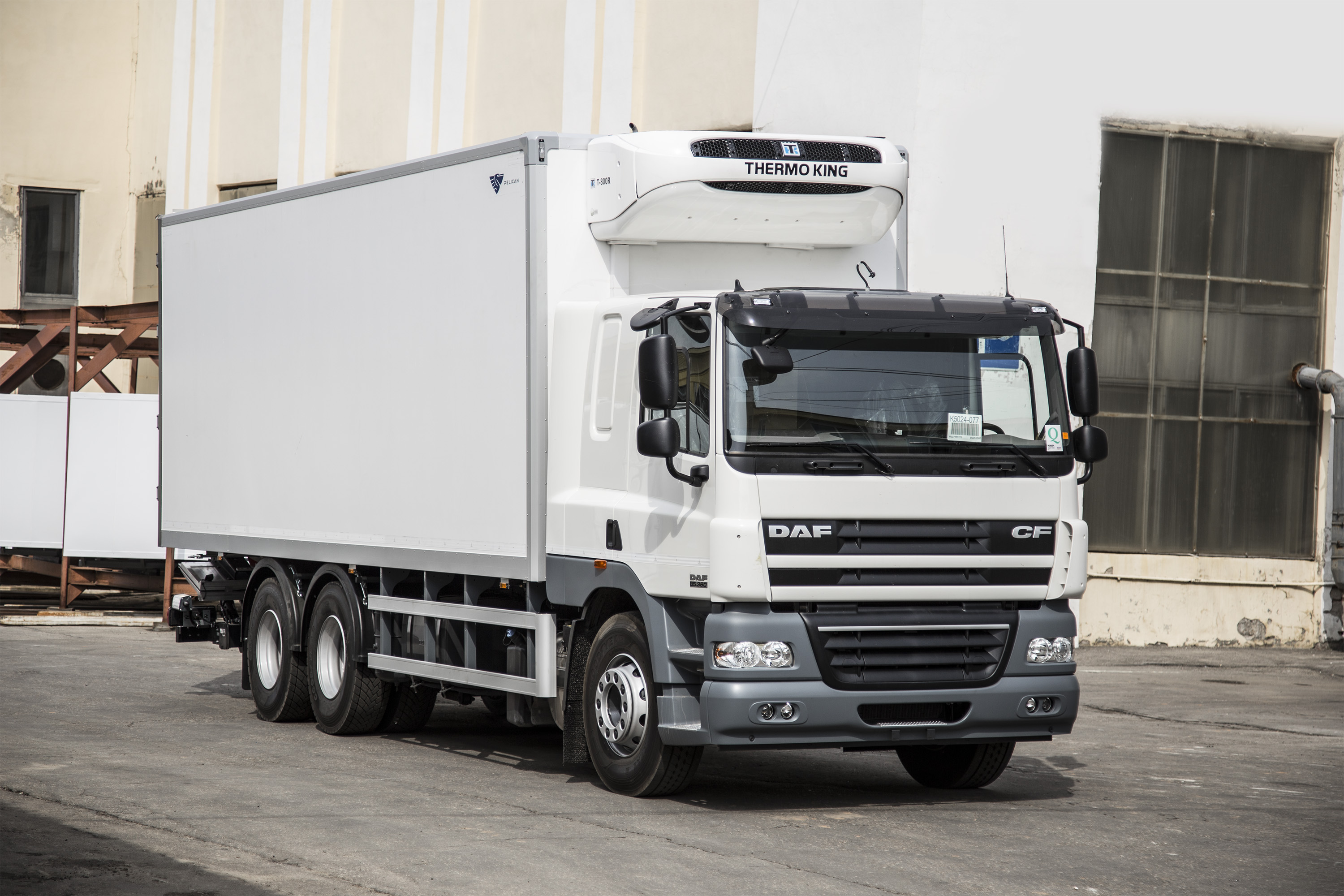 Купить фургон рефрижератор DAF CF85 в комплектации Plastic Van в Москве |  Pelican.van